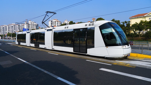 沈陽(yáng)渾南有軌電車(chē).jpg